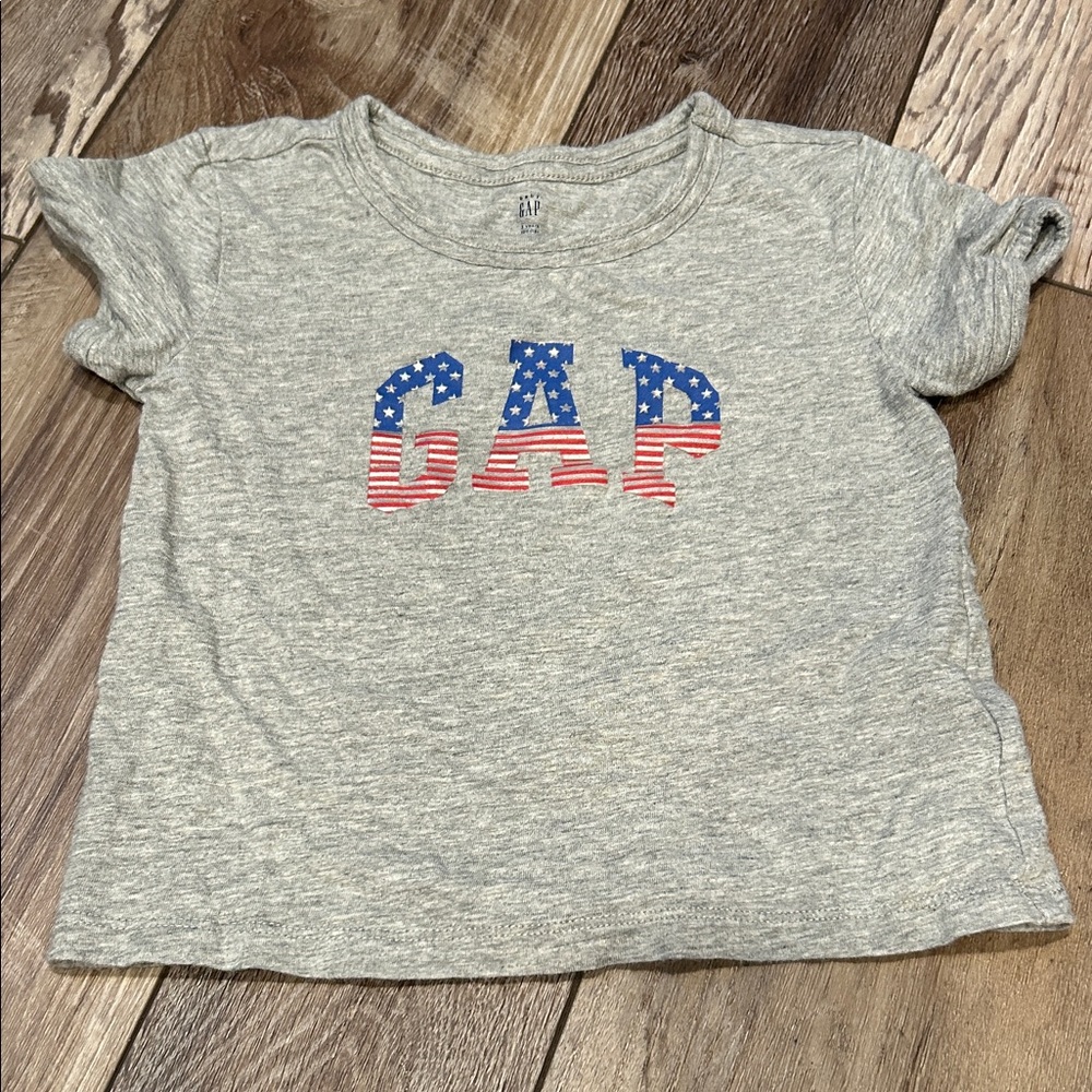 GAP Girls Gray Tee with Blue and Red Stars and Stripes 🇺🇸 Size 3